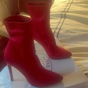 Steve Madden red heels